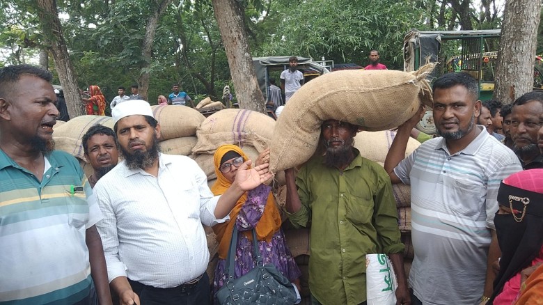 গলাচিপায় জেলেদের মুখে হাসি—ইলিশ সংরক্ষণে বিরত থাকা পরিবারগুল