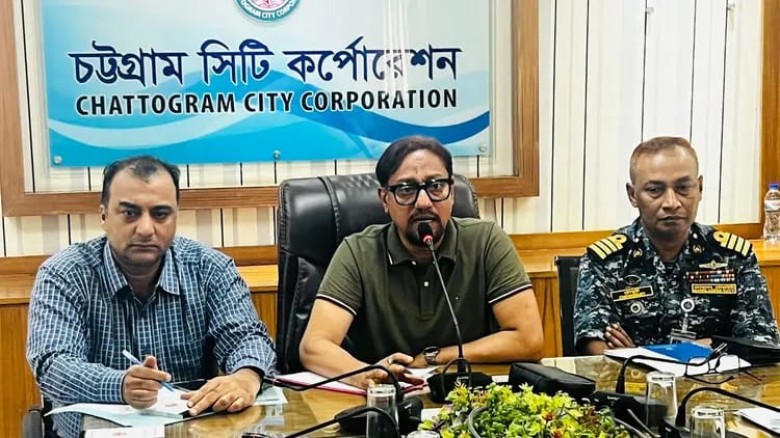 চট্টগ্রামে ‘জলাবদ্ধতা নেই’ বিতর্কের মাঝেই জলাবদ্ধতা নিরসনে চ