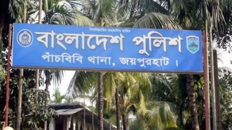 পাঁচবিবিতে পিকনিকের বাসের চাকায় পিষ্ট হয়ে শিশু নিহত